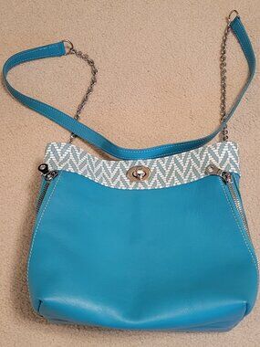 SAS Turquois Leather Purse--Fun color for summer!